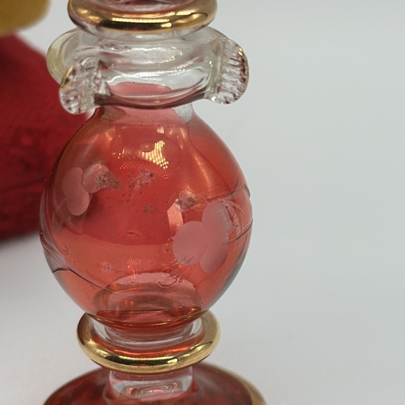 Beautiful Hand Blown Glass Perfume Bottles Made In Egypt. - Picture 9 of 10